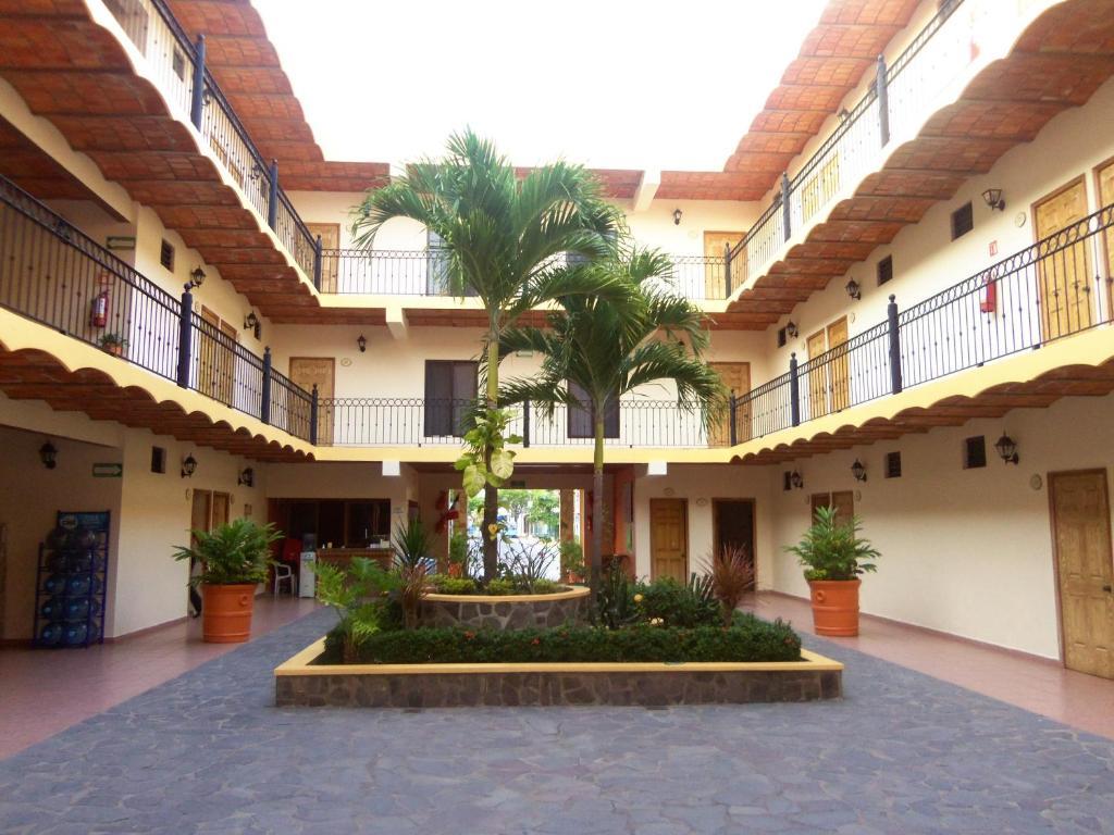 Casa Margarita Hotel Rincon de Guayabitos Exterior photo